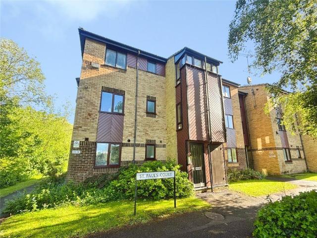 Flat for sale in Reading