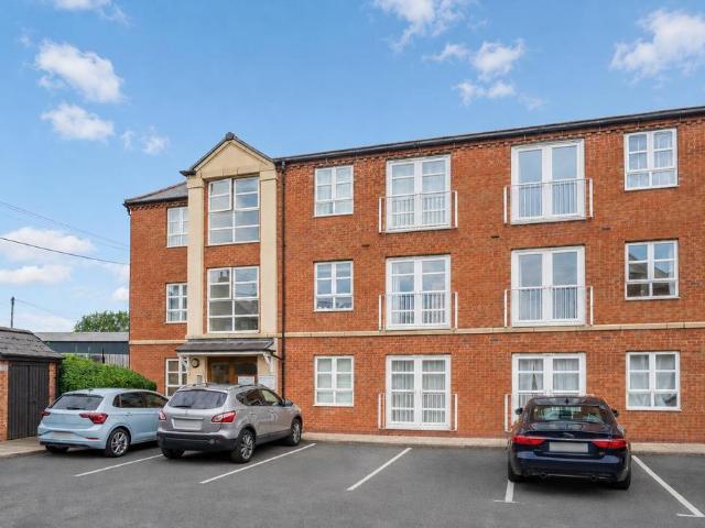 Flat for sale in Leeman Road, High Field