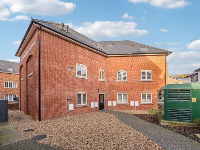 Flat for sale in Parkstone, Poole