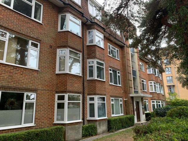Flat for sale in Lansdowne, Bournemouth