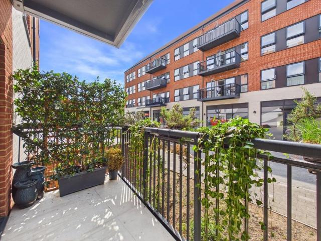 Flat for sale in Lower Halliford, Surrey