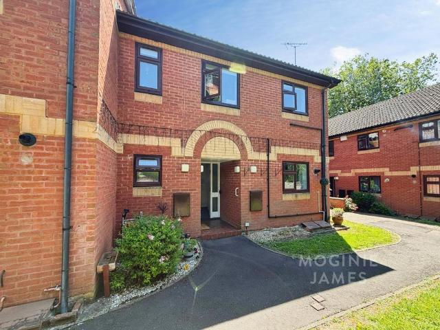 Flat for sale in Penylan, Falcon Lodge