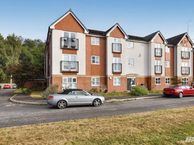 Flat for sale in Edgewater Park, Warrington