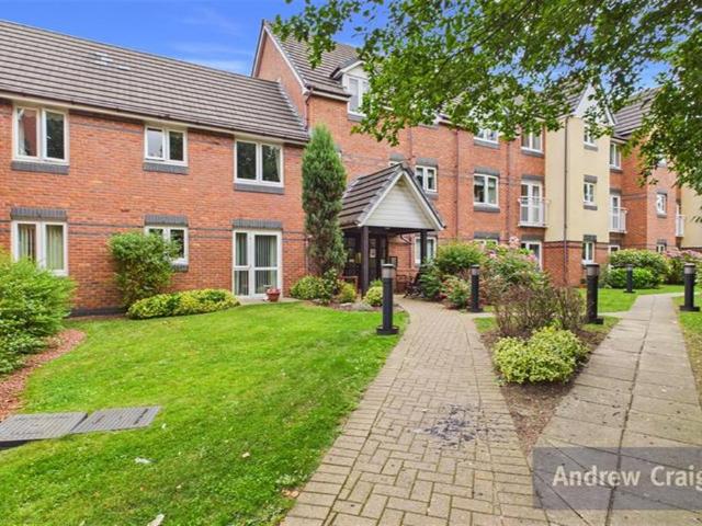 Flat for sale in East Boldon, Tyne And Wear