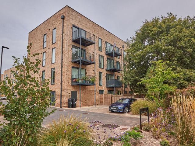 Flat for sale in St Leonards, Exeter