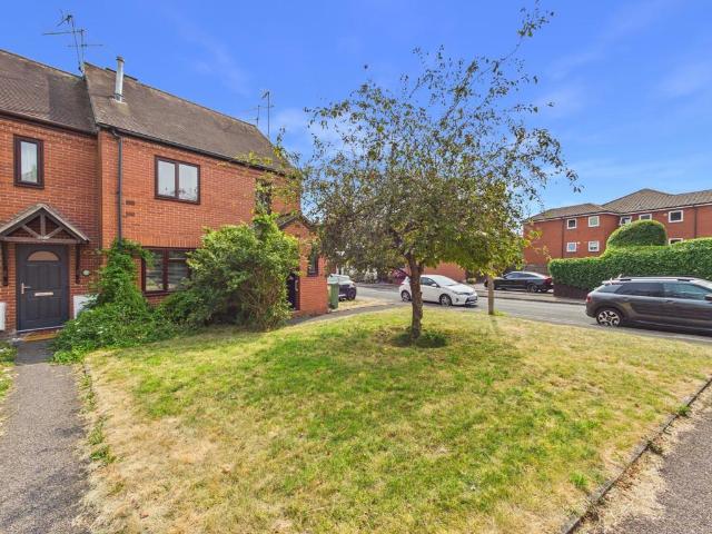 Flat for sale in St Clements, Worcestershire