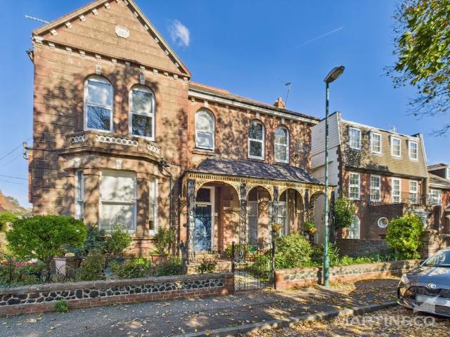 Flat for sale in Clapham, West Sussex