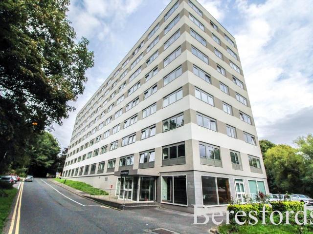 Flat for sale in Navestock Side, Essex