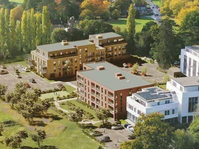 Flat for sale in Blackhills, Surrey