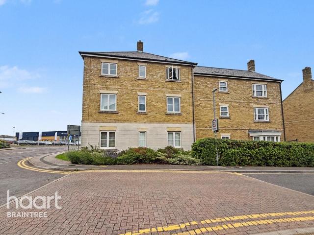 Flat for sale in Bocking, Chipping Hill