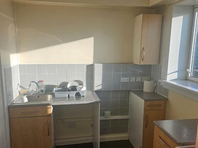 Flat for sale in Holloway, Lower Holloway