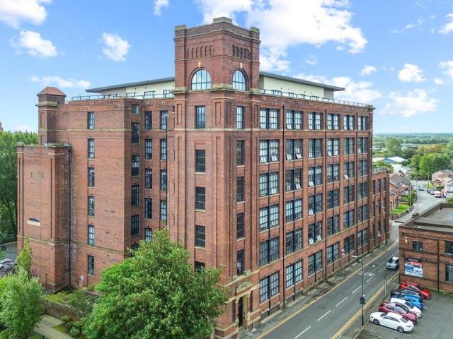 Flat for sale in Bedford, Wigan