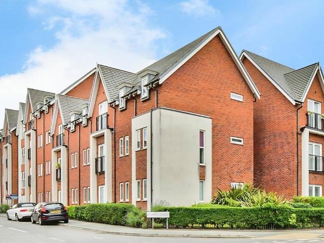 Flat for sale in Georgia, Greater Manchester