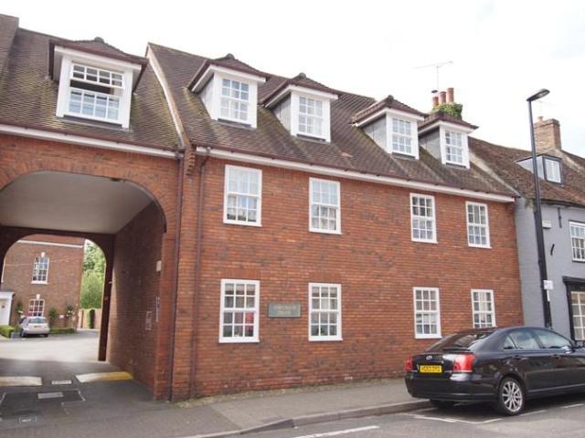 Flat for sale in Blandford Forum, Blandford