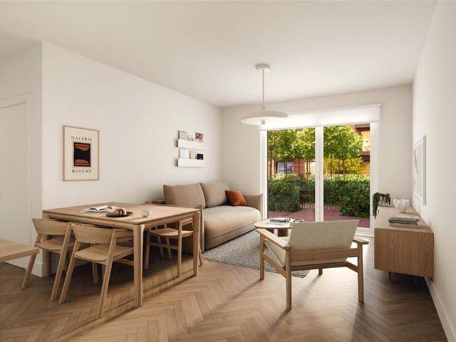 Flat for sale in South Gyle, Scotland