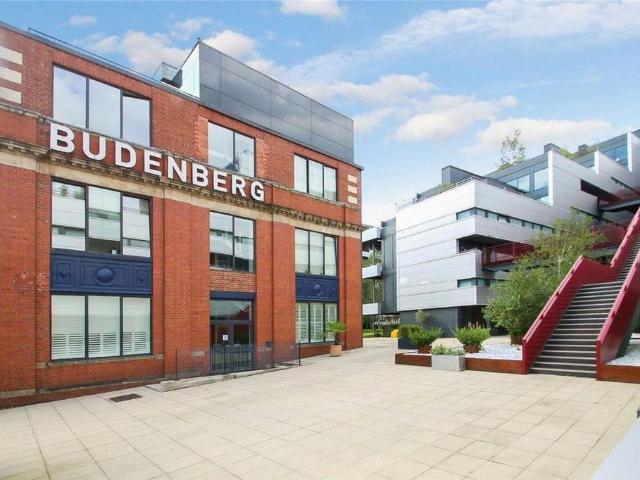 Flat for sale in Broadheath, Trafford Park