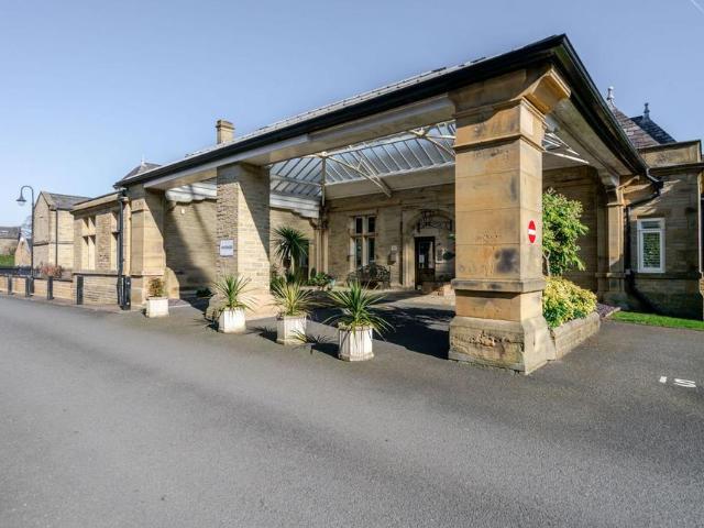 Flat for sale in Heath, Savile Park
