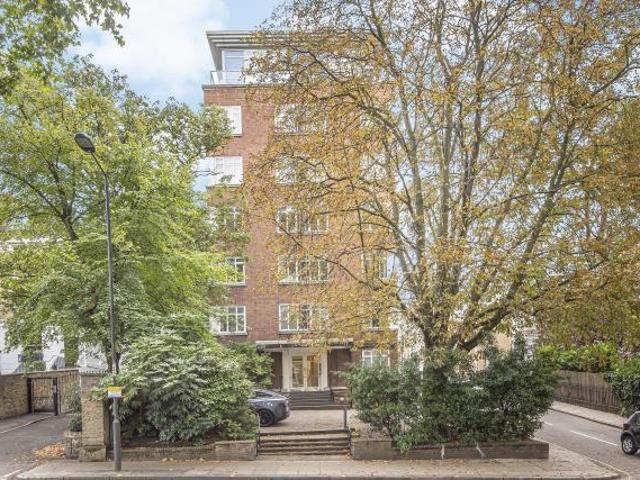 Flat for sale in Notting Hill, Greater London