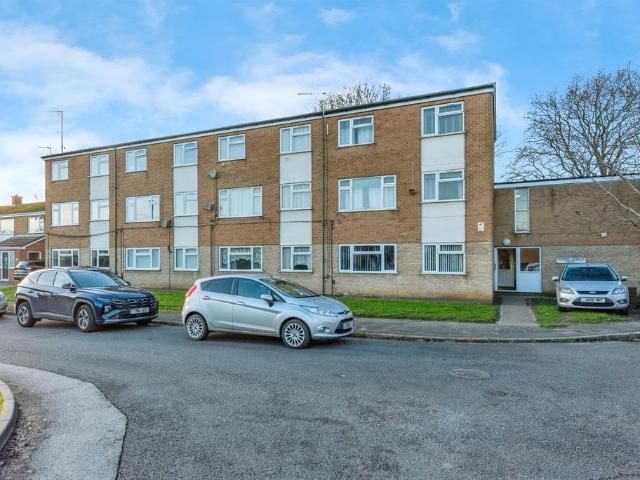 Flat for sale in Alverton, East Midlands