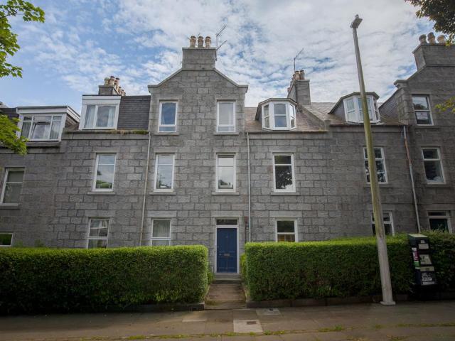 Flat for sale in Ballindoch, Scotland