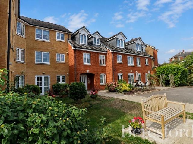 Flat for sale in Maldon