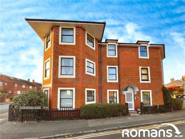 Flat for sale in North Town, Maidenhead