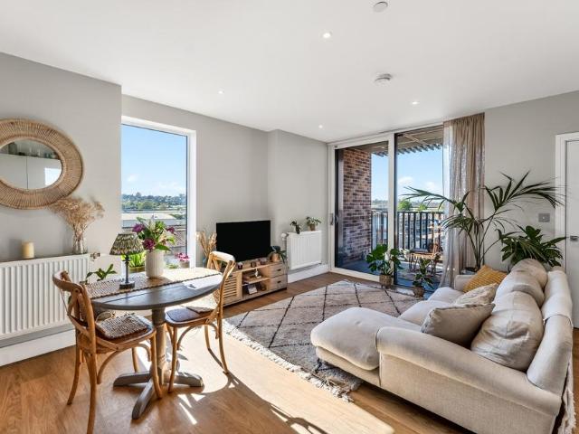 Flat for sale in London Borough of Merton, Greater London
