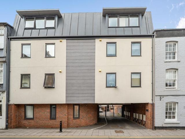 Flat for sale in Portfields, Lower Bullingham
