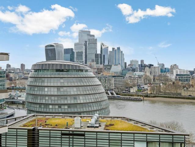 Flat for sale in The Borough, Greater London