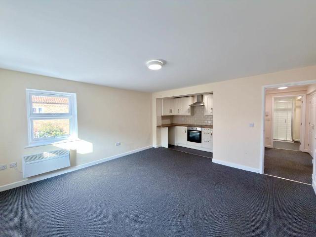 Flat for sale in Ermine, Brayford