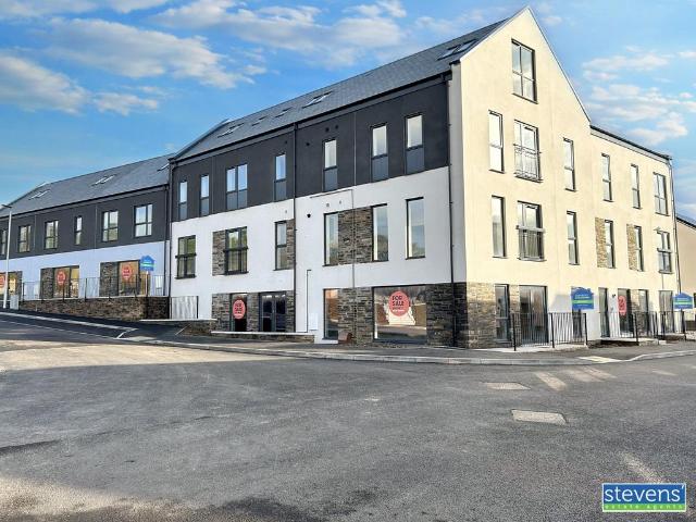 Flat for sale in Weir Quay, Devon