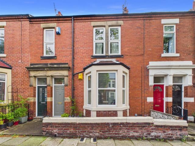 Flat for sale in Preston, North Shields