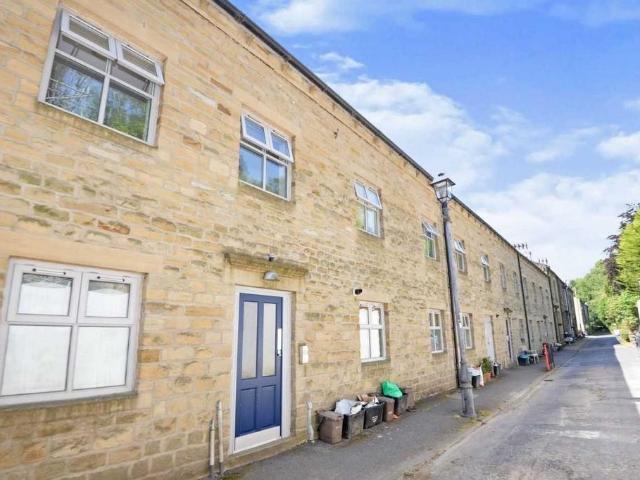 Flat for sale in Hebden Royd, Hebden Bridge