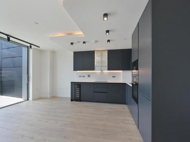 Flat for sale in Finsbury, Greater London
