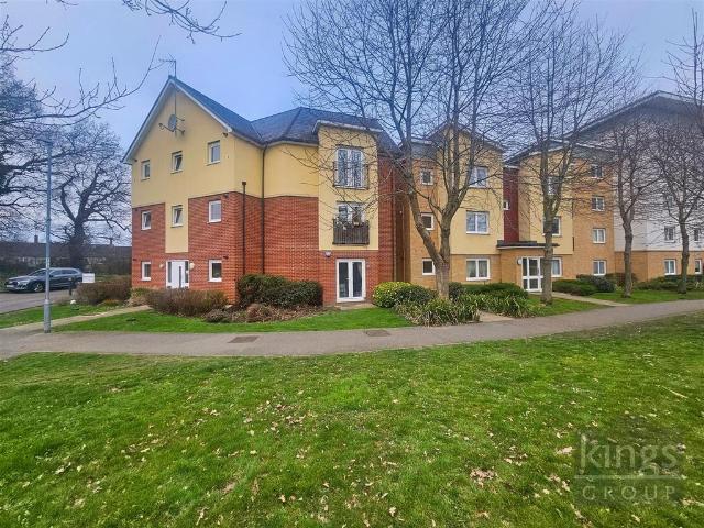 Flat for sale in Burnt Mill, Harlow