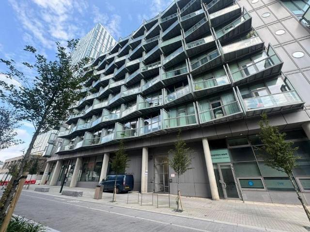Flat for sale in City Centre, Salford
