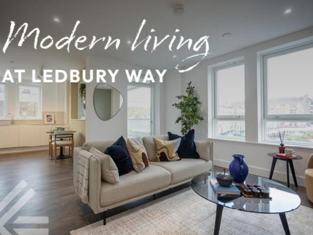 Flat for sale in Peckham, Greater London