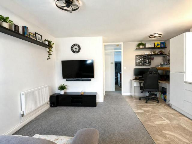 Flat for sale in Marchwood, New Forest