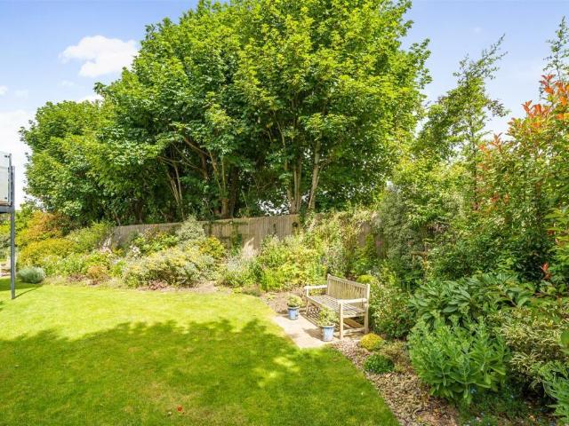 Flat for sale in Chichester, Littlecote