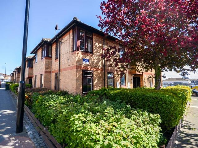 Flat for sale in Chirton, North Shields