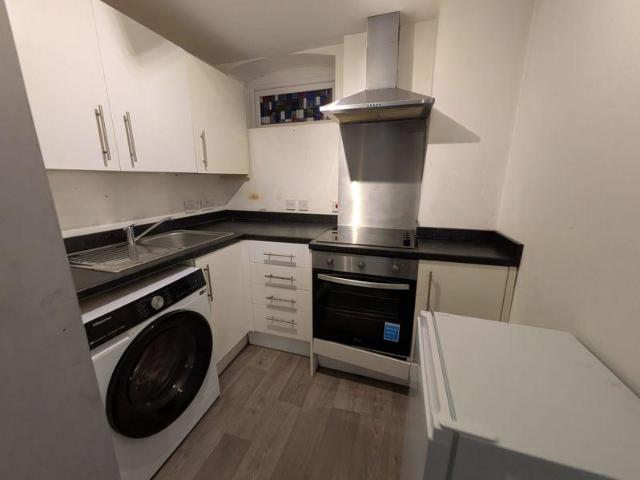 Flat for sale in Hurst, Greenheys