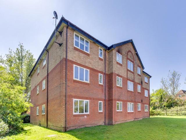Flat for sale in Glynde, West Sussex