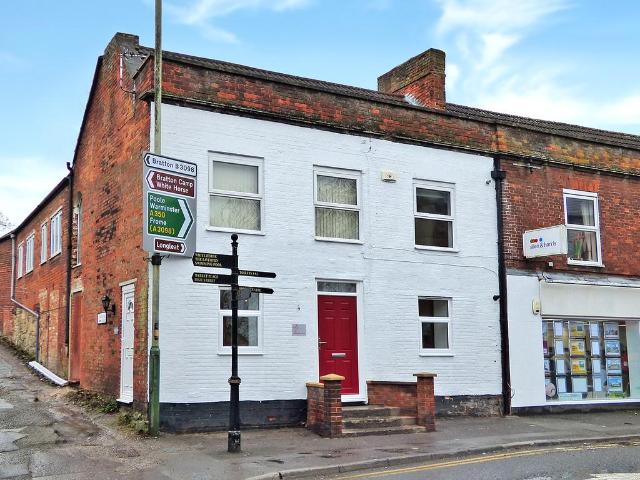 Flat for sale in Westbury, Wiltshire