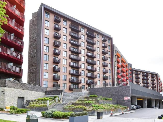 Flat for sale in Allington, Midway