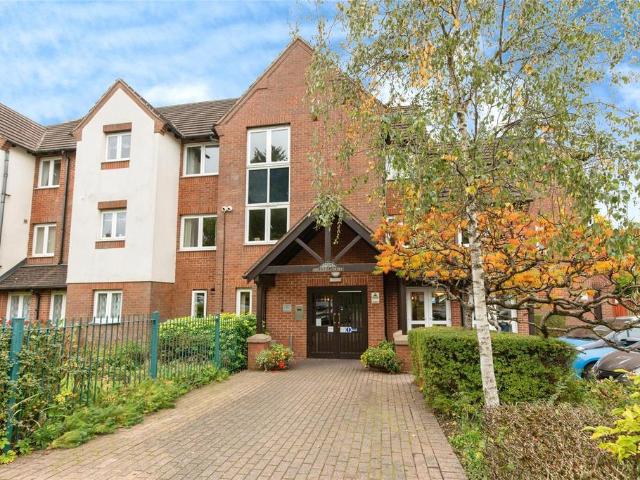 Flat for sale in West Midlands