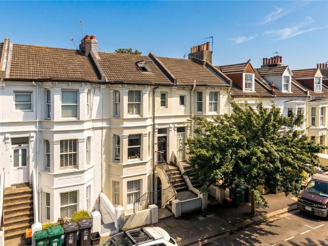 Flat for sale in Aldrington