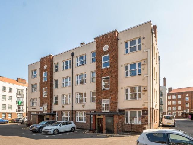 Flat for sale in Spitalfields, Whitechapel