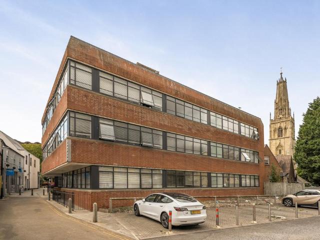 Flat for sale in Kings Barton, Gloucester