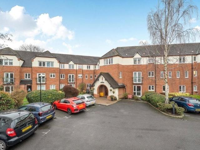 Flat for sale in Kings Heath, West Midlands