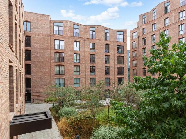 Flat for sale in High Field, York